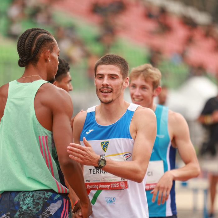 Jordan Terrasse au meeting d'Annecy sur 400m