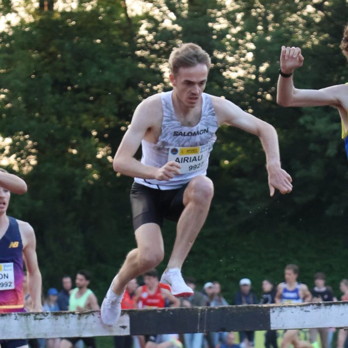 Gatien Airiau lors du meeting oordegem en 2023 sur 3000m steeple